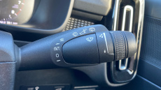 Volvo Xc40 2.0 B4P R DESIGN 5dr Auto Petrol Estate